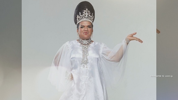 วอนแฟนคลับเข้าใจ หลัง “แม่หญิงลี” เปิดตัวหนุ่มข้างกาย (มีคลิป) วอนแฟนคลับเข้าใจ หลัง “แม่หญิงลี” เปิดตัวหนุ่มข้างกาย (มีคลิป)