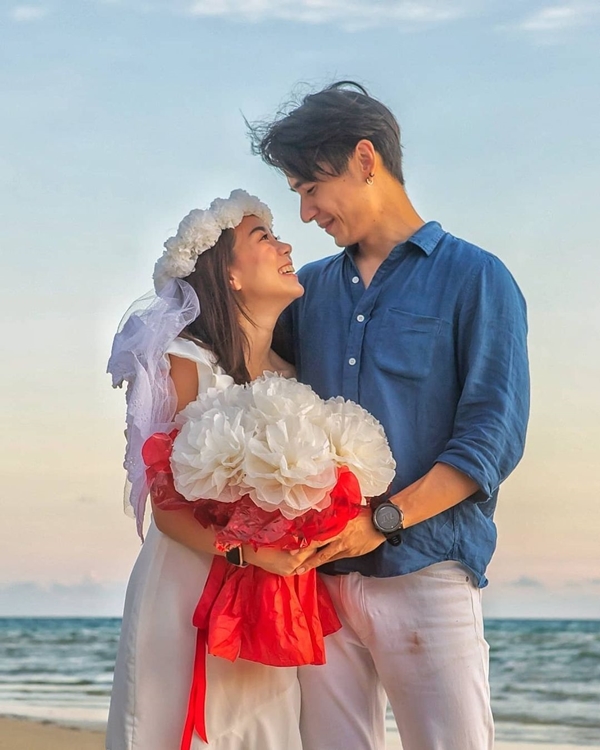 นิว ชัยพล และ เมษา เผยได้ฤกษ์แต่งงานแล้ว!! นิว ชัยพล และ เมษา เผยได้ฤกษ์แต่งงานแล้ว!!