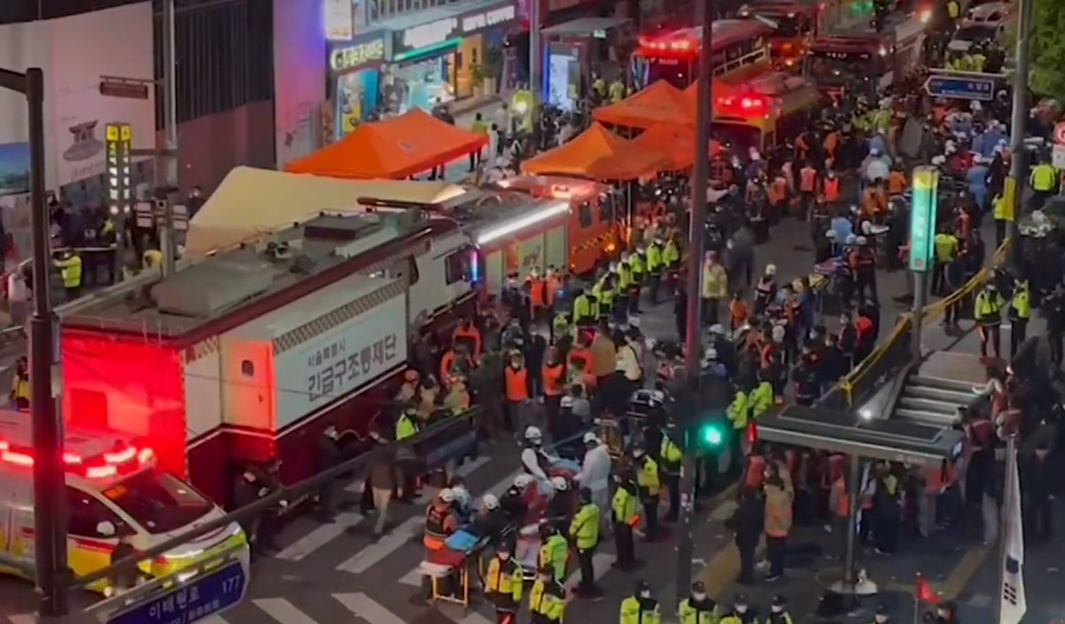  ฮาโลวีนเศร้า! ประธานาธิบดีเกาหลีไว้อาลัยผู้เสียชีวิตที่อิแทวอน  151 ราย