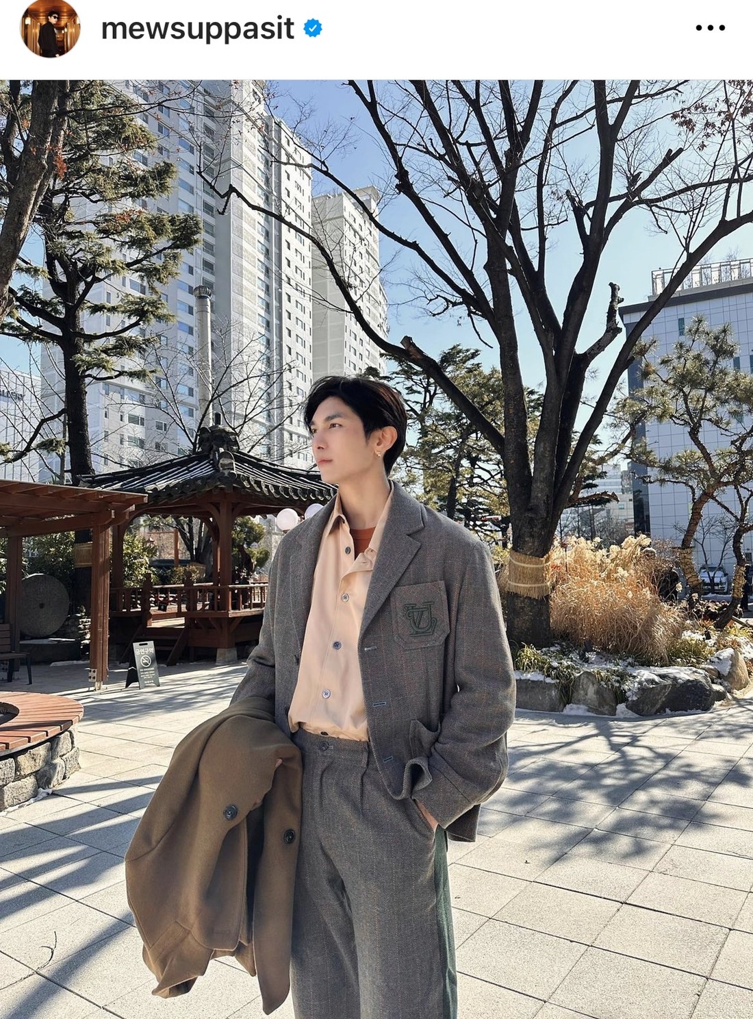 มิว ศุภศิษฏ์ เสิร์ฟแฟชั่นเกาหลี เกาใจ ทำแฟนคลับใจละลายแล้ว... มิว ศุภศิษฏ์ เสิร์ฟแฟชั่นเกาหลี เกาใจ ทำแฟนคลับใจละลายแล้ว...