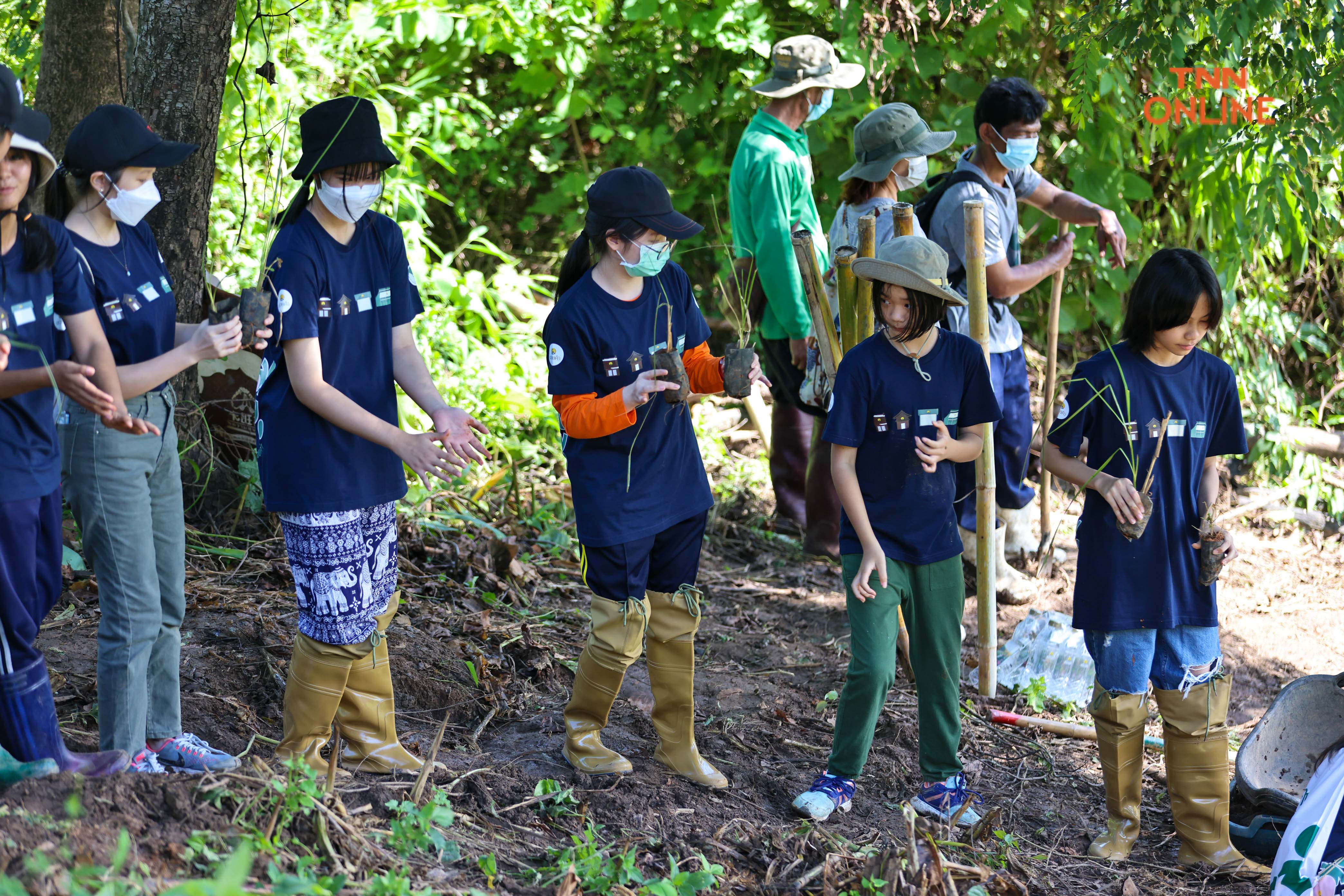 “ดอยคำ” นำเยาวชน ร่วมทำฝายชะลอน้ำช่วยชุมชน “ดอยคำ” นำเยาวชน ร่วมทำฝายชะลอน้ำช่วยชุมชน
