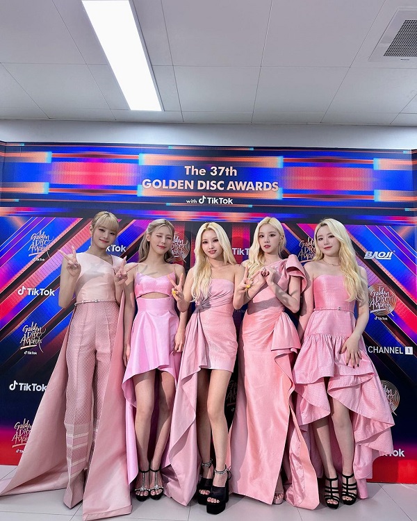 “หมู อาซาว่า” ดีใจ ได้ออกแบบชุดผ้าไทยให้ (G)I-DLE (มีคลิป)