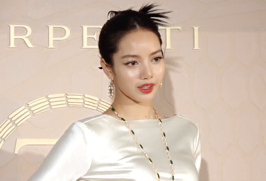 ยิ้มสยามสาดออร่า!! ‘ลิซ่า BLACKPINK’ สวยครองเทรนด์โลกในอีเวนต์ Bvlgari กรุงโซล