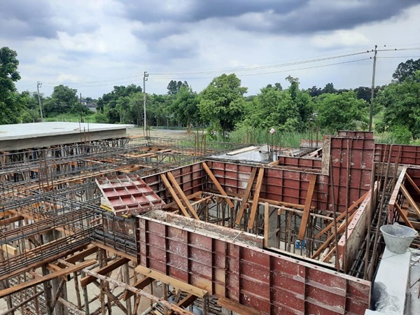 ขอบ่น!! กระแต อาร์สยาม โดนผลกระทบหนัก หลังหมู่บ้านงดทำการก่อสร้างนาน 1 เดือน