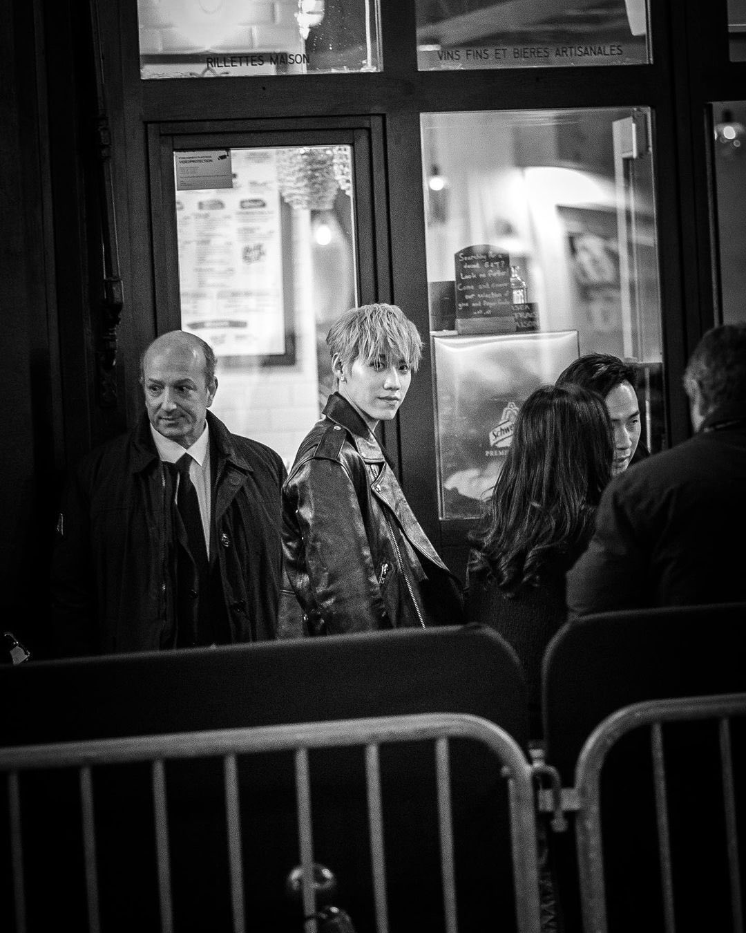 แซ่บยกกำลัง!! ‘ลิซ่า - พีพี’ อวดลุคเท่ห์เซ็กซี่ ร่วมชมแฟชั่นโชว์ CELINE ที่ปารีส แซ่บยกกำลัง!! ‘ลิซ่า - พีพี’ อวดลุคเท่ห์เซ็กซี่ ร่วมชมแฟชั่นโชว์ CELINE ที่ปารีส