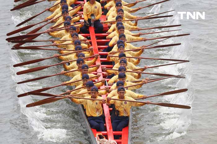 ซ้อมฝีพายบนแม่น้ำเจ้าพระยา เตรียมพร้อมจัดขบวนพยุหยาตราทางชลมารค ซ้อมฝีพายบนแม่น้ำเจ้าพระยา เตรียมพร้อมจัดขบวนพยุหยาตราทางชลมารค