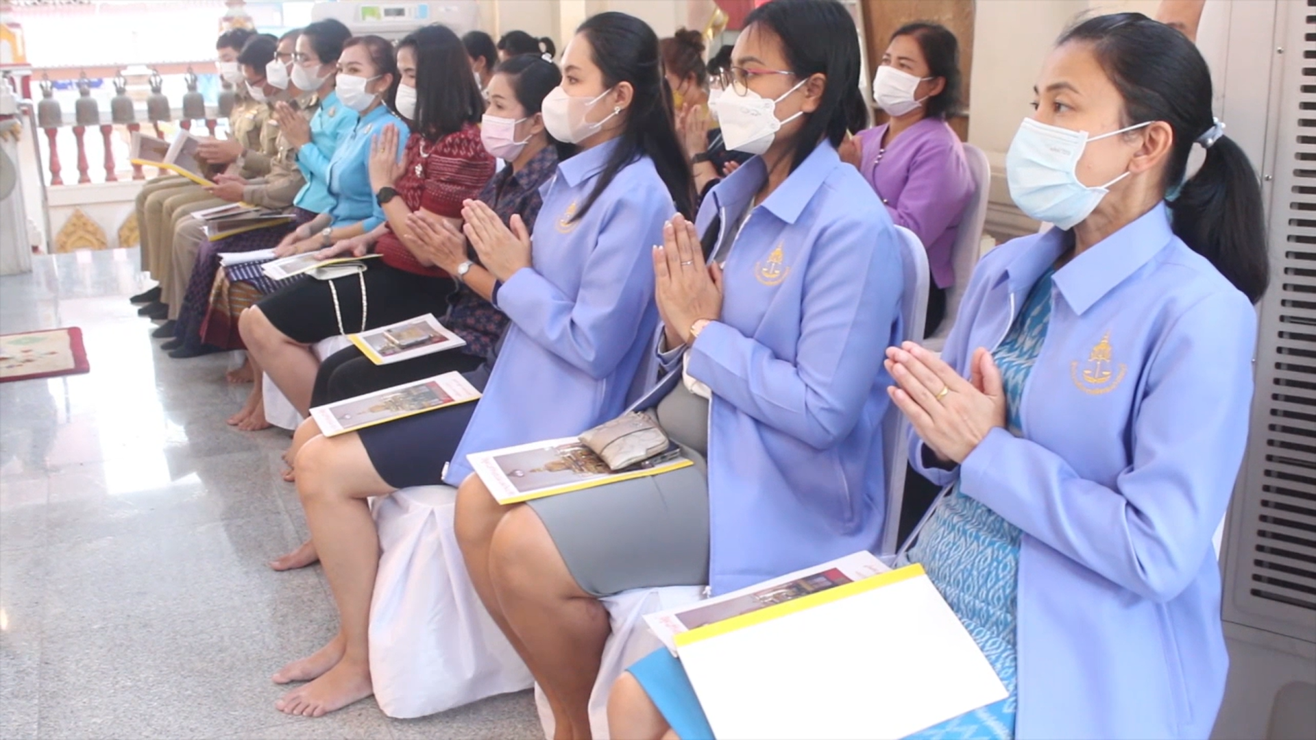 พระสงฆ์ ลพบุรี-  พุทธศาสนิกชน ร่วมสวดมนต์ถวายพระพร แด่  เจ้าฟ้าพัชรกิติยาภาฯ
