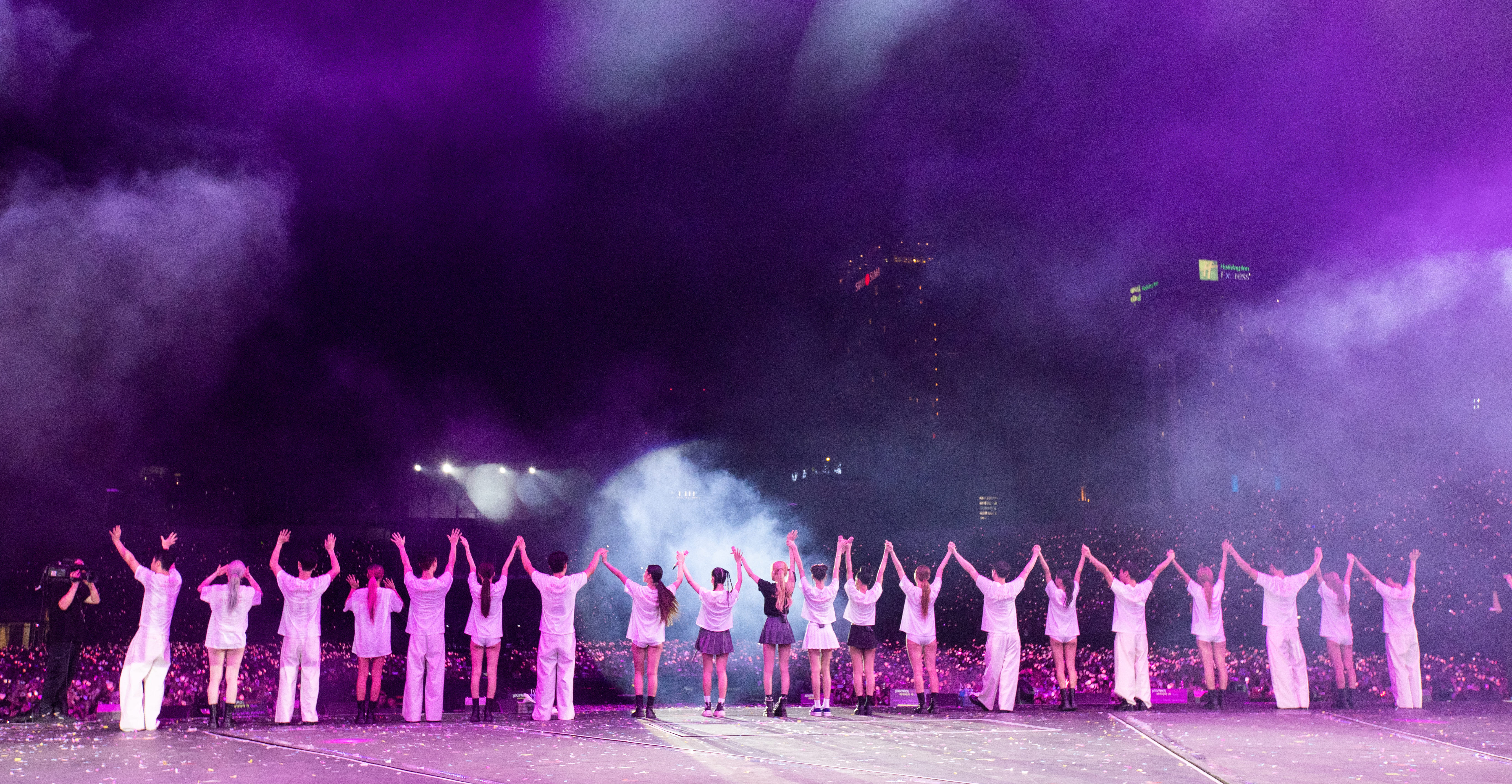 ประมวลภาพบรรยากาศ คอนเสิร์ต BLACKPINK WORLD TOUR [BORN PINK] BANGKOK 