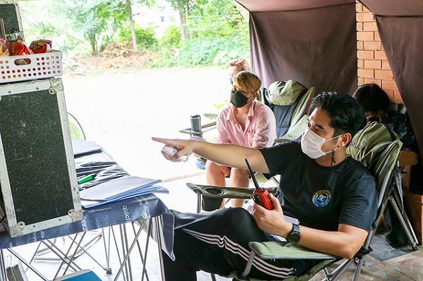 “วี วีรภาพ” เผย มุมมองความรัก ในวัย 42 ปี ยังไม่คิดมีครอบครัว (มีคลิป) “วี วีรภาพ” เผย มุมมองความรัก ในวัย 42 ปี ยังไม่คิดมีครอบครัว (มีคลิป)