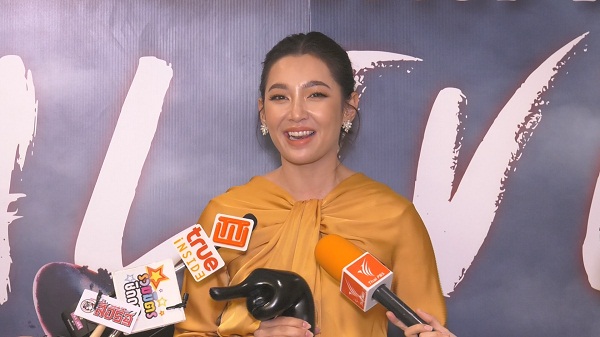 “ก็อต จิรายุ-เบลล่า” คว้ารางวัลนำชาย-หญิง สมาคมผู้กำกับภาพยนตร์ไทย ครั้งที่ 11 (มีคลิป) “ก็อต จิรายุ-เบลล่า” คว้ารางวัลนำชาย-หญิง สมาคมผู้กำกับภาพยนตร์ไทย ครั้งที่ 11 (มีคลิป)