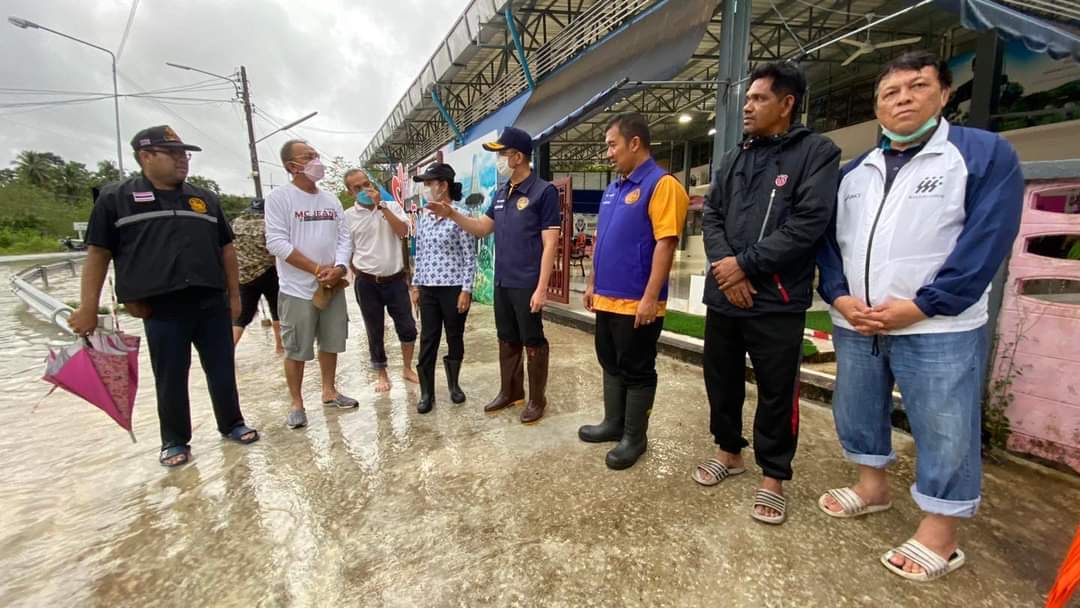 ด่วน! น้ำท่วมยะลา หลังฝนตกหนักต่อเนื่อง หลากท่วมพื้นที่ลุ่มต่ำ ด่วน! น้ำท่วมยะลา หลังฝนตกหนักต่อเนื่อง หลากท่วมพื้นที่ลุ่มต่ำ