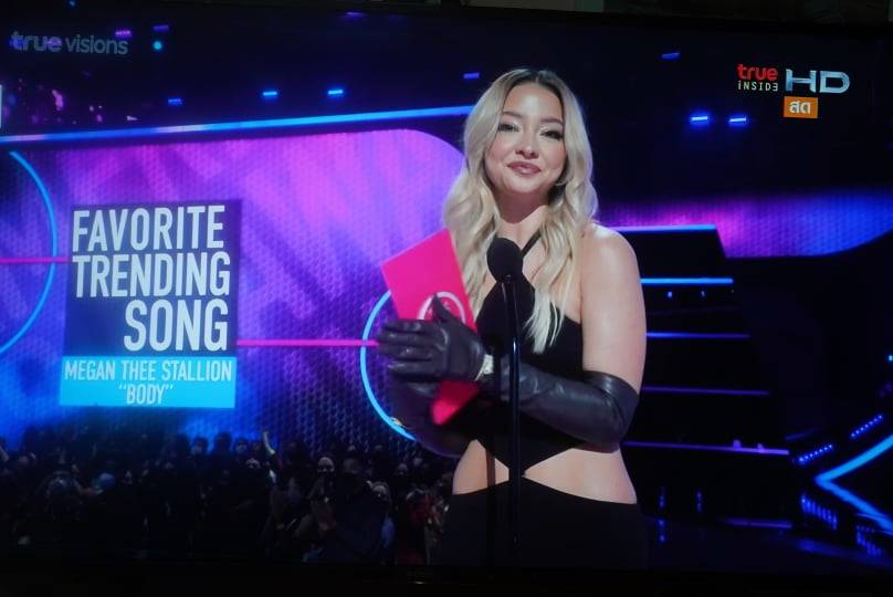 BTS กวาดเรียบครบ 3 สาขาที่ได้เข้าชิงเวที American Music Awards ปี 2021 BTS กวาดเรียบครบ 3 สาขาที่ได้เข้าชิงเวที American Music Awards ปี 2021