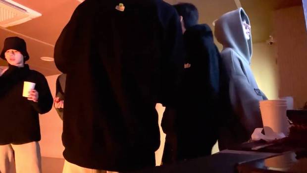 #ยอร์ชยงศิลป์!! จ่อเดบิวต์เป็นศิลปินเคป๊อปกับ Trainee A ในสังกัดเดียวกับวง BTS #ยอร์ชยงศิลป์!! จ่อเดบิวต์เป็นศิลปินเคป๊อปกับ Trainee A ในสังกัดเดียวกับวง BTS