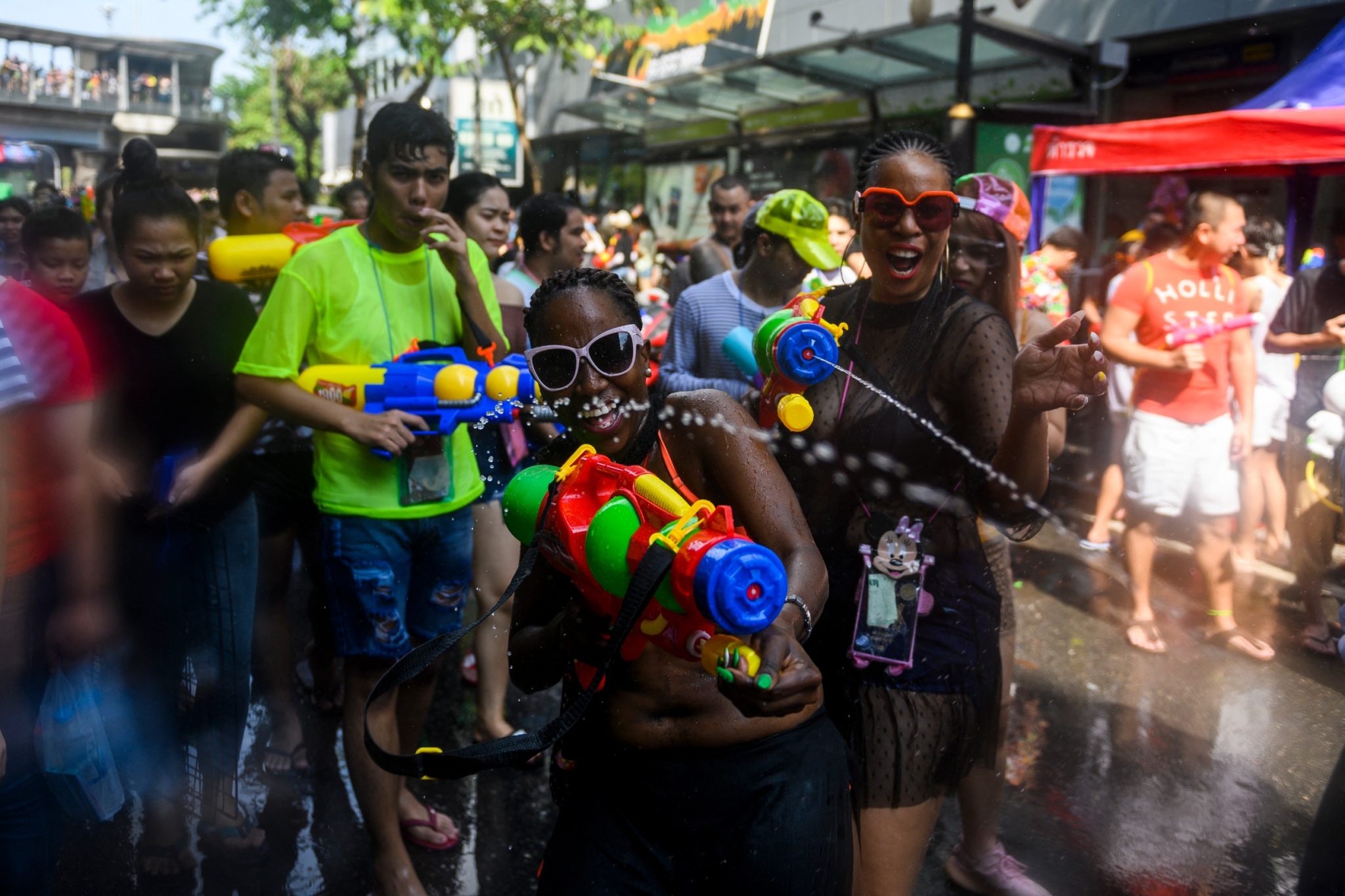 10 แคปชั่น สุขสันต์วันสงกรานต์ 2565 อวยพรญาติผู้ใหญ่-เพื่อนฝูง