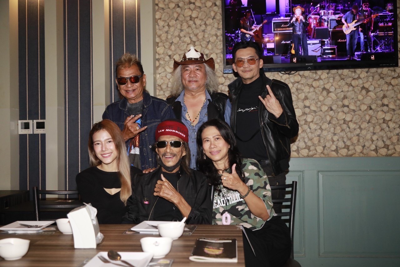 แอ๊ด-เล็ก คาราบาว นำทัพศิลปินโชว์สุดมันส์ Concert for guitar king  แหลม มอริสัน