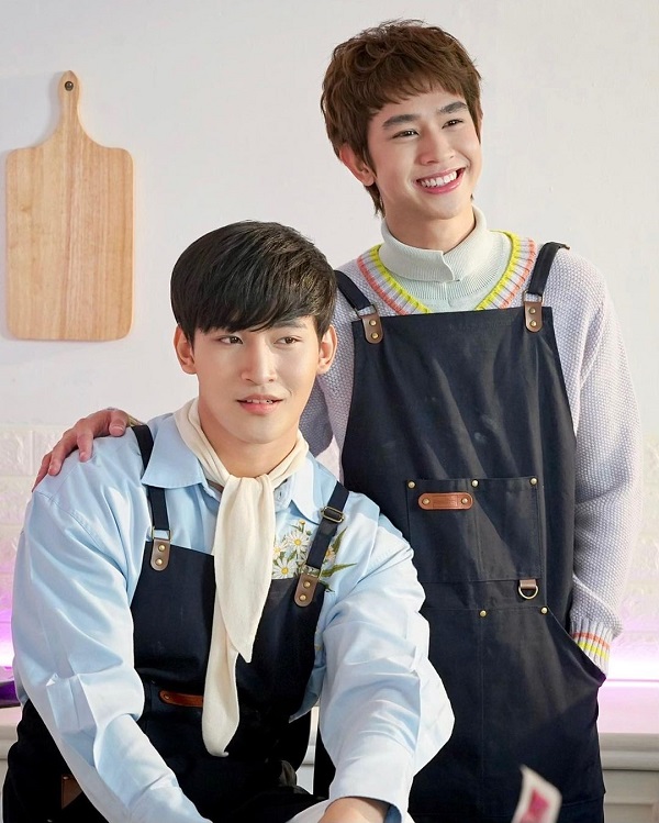 “โอห์ม ฐิติวัฒน์” ขออุบโปรเจกต์คู่ “ฟลุ้ค ณธัช” ด้านแฟนคลับรอลุ้น (มีคลิป)