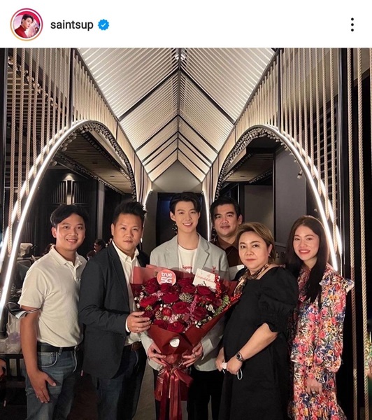 เซ้นต์ ศุภพงษ์ ที่ขึ้นแท่นพรีเซ็นเตอร์คนใหม่ True5G   