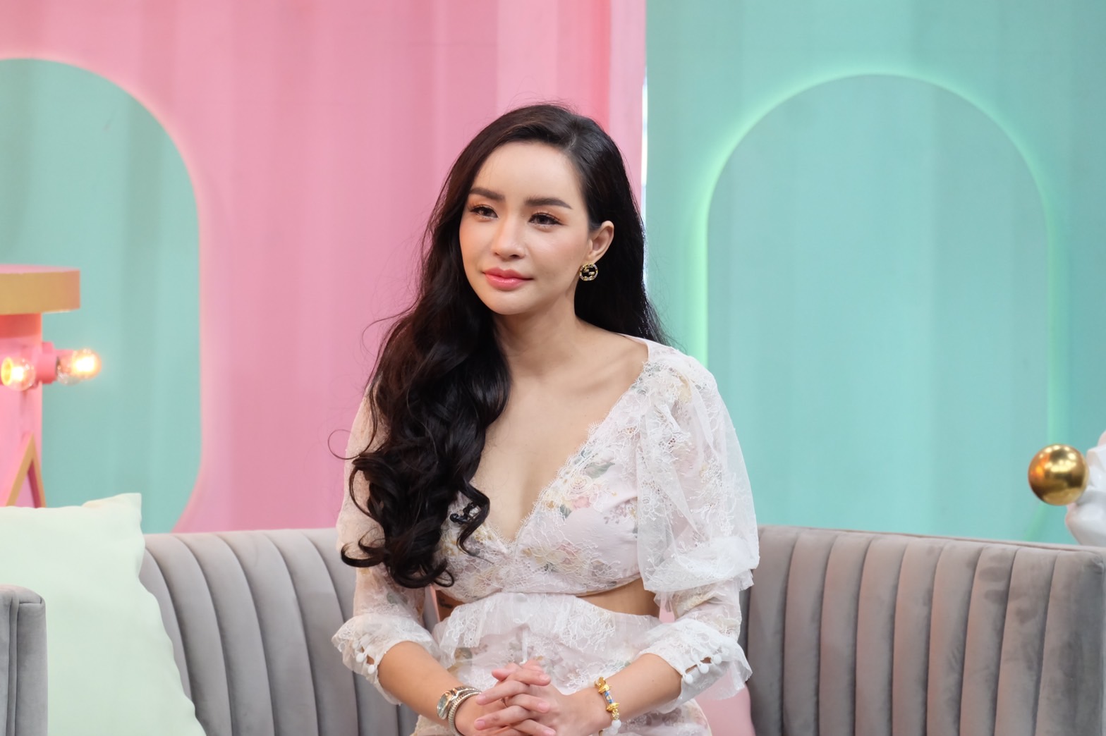 นิวนิว ลั่นไม่ต้องมาคิดแทน ปมให้อภัย เติ้ล ธนพล อดีตนักแสดงหนุ่มเปิดใจชีวิตในเรือนจำ