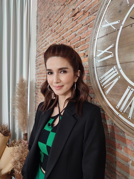 “โบว์ แวนด้า” ไม่ปิดประตูหัวใจ แต่ขอโฟกัสน้องมะลิเป็นที่หนึ่ง