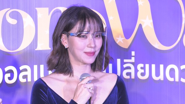 “นิวเคลียร์” เปิดใจหลังเซ็นใบหย่า “ดีเจเพชรจ้า”  (มีคลิป)