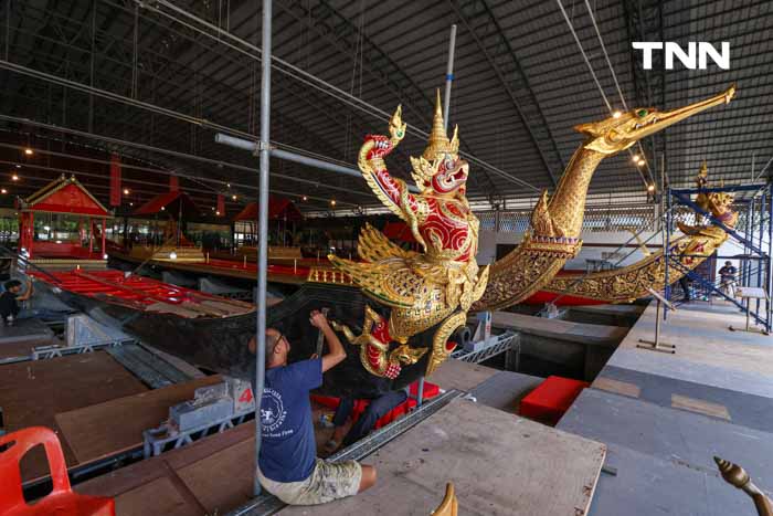 นายก ตรวจความพร้อม การจัดขบวนพยุหยาตราทางชลมารค ในการพระราชพิธีเสด็จพระราชดำเนินถวายผ้าพระกฐิน ณ วัดอรุณราชวรารามราชวรวิหาร นายก ตรวจความพร้อม การจัดขบวนพยุหยาตราทางชลมารค ในการพระราชพิธีเสด็จพระราชดำเนินถวายผ้าพระกฐิน ณ วัดอรุณราชวรารามราชวรวิหาร