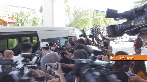 ดีเจแมน ดีใจ ได้รับการอนุญาตเลื่อนฟังคำสั่งฟ้องคดี Forex-3D   (มีคลิป)