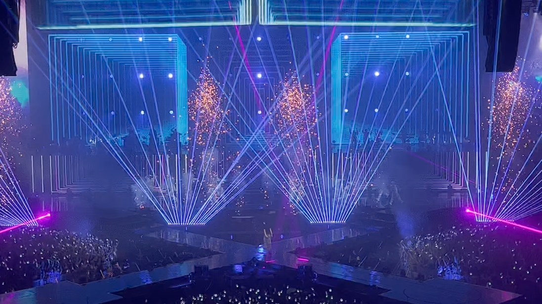 หล่อ ไหว้สวย พูดไทยเก่ง!! ‘ช่ายสวี่คุน’ จัดเต็มเวิลด์ทัวร์แรกในไทยสุดฟิน หล่อ ไหว้สวย พูดไทยเก่ง!! ‘ช่ายสวี่คุน’ จัดเต็มเวิลด์ทัวร์แรกในไทยสุดฟิน