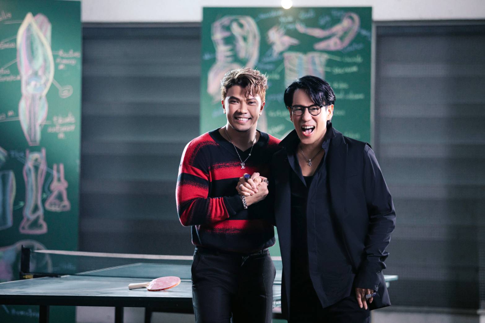 ฮอตติดเทรนด์โลก!! คว้า กลัฟ คณาวุฒิ ร่วมงานกระแสแรงสุดปัง ฮอตติดเทรนด์โลก!! คว้า กลัฟ คณาวุฒิ ร่วมงานกระแสแรงสุดปัง