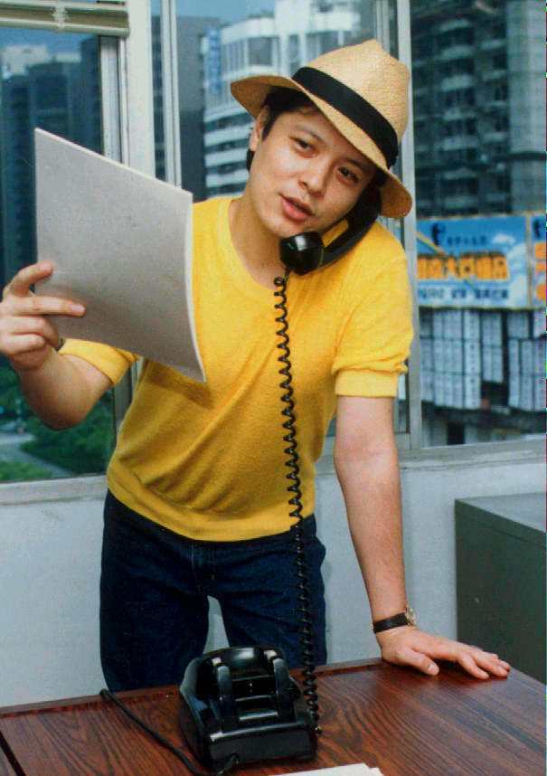 สุดอาลัย!! 'หลิวเหวินเจิ้ง' ซุปตาร์เพลงจีนยุค 70-80 หัวใจวายเสียชีวิต