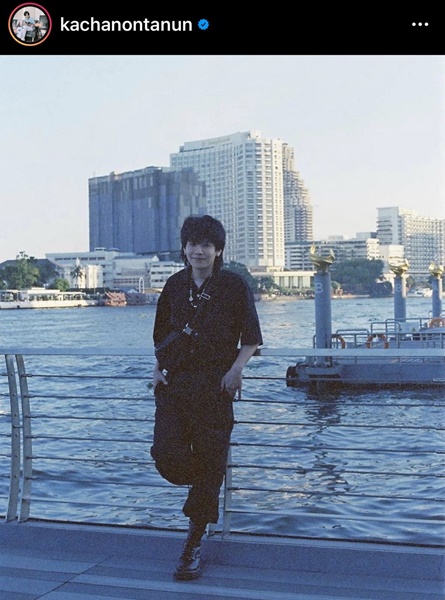 คชา นนทนันท์ เจอพิษแมลงก้นกระดก ผื่นขึ้นบนใบหน้า คชา นนทนันท์ เจอพิษแมลงก้นกระดก ผื่นขึ้นบนใบหน้า