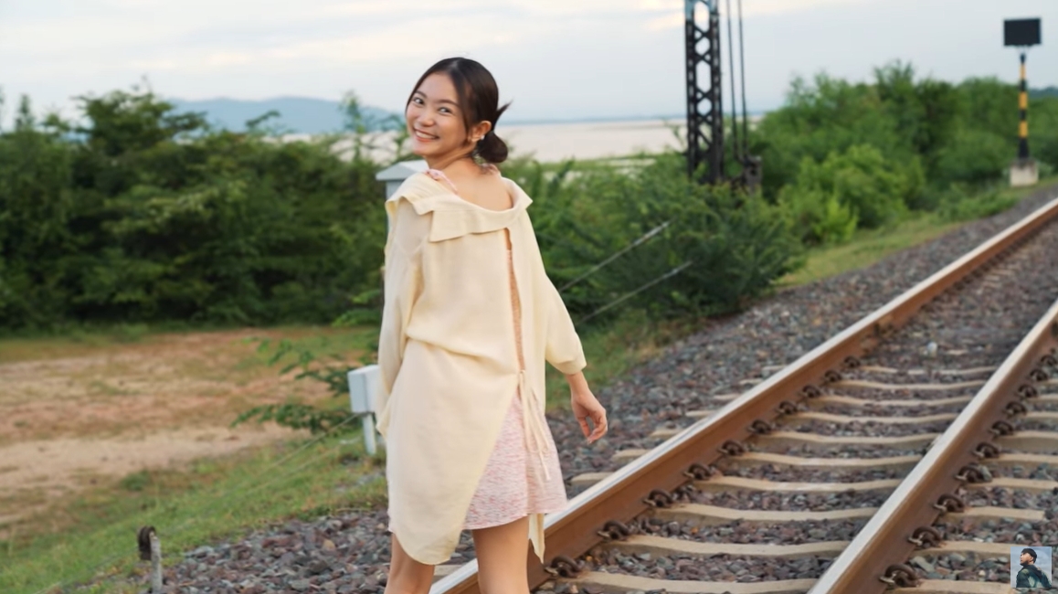 ชาวเน็ตห่วง วิกกี้ ภรรยา เวียร์ ศุกลวัฒน์ แห่คอมเมนต์เตือน หลังลุยทำสิ่งนี้?! ขณะตั้งครรภ์ ชาวเน็ตห่วง วิกกี้ ภรรยา เวียร์ ศุกลวัฒน์ แห่คอมเมนต์เตือน หลังลุยทำสิ่งนี้?! ขณะตั้งครรภ์