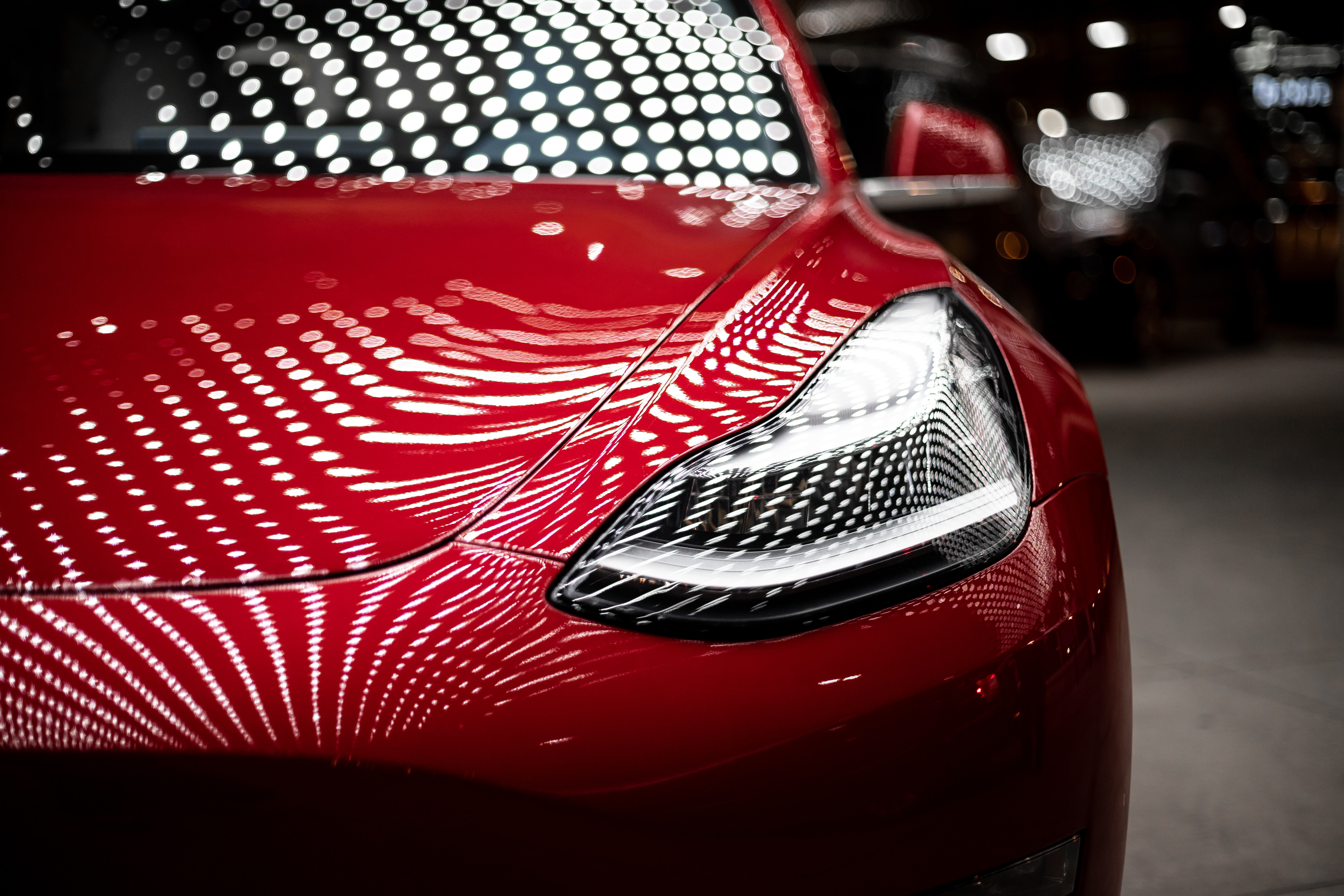 Tesla ติดตั้งกล้อง เพิ่มฟีเจอร์ใหม่ช่วยตรวจจับคนขับขณะขับขี่