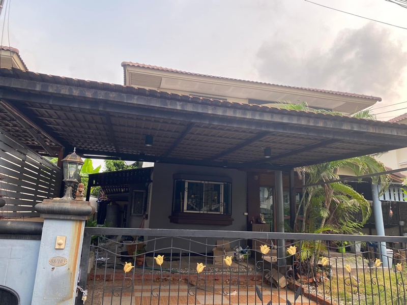 แซนวิช ปภาดา งง!! เจอโซ่คล้องประตูบ้าน ถามทำเพื่ออะไร รังแกกันทำไม แซนวิช ปภาดา งง!! เจอโซ่คล้องประตูบ้าน ถามทำเพื่ออะไร รังแกกันทำไม