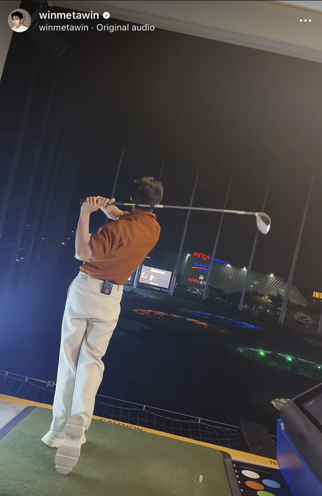 ชงแก้วแตก! ไบร์ท-วิน ตอบคอมเมนต์กัน ทำแท็ก #ไบร์ทวิน ติดอันดับหนึ่ง ชงแก้วแตก! ไบร์ท-วิน ตอบคอมเมนต์กัน ทำแท็ก #ไบร์ทวิน ติดอันดับหนึ่ง