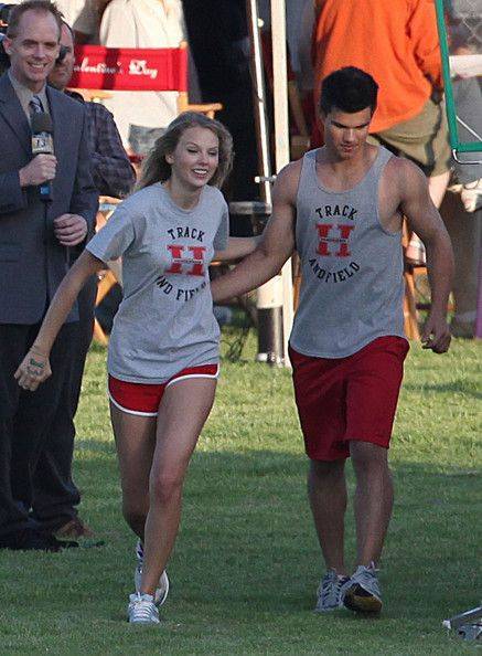 ใจร้าวทั่วโลก!! เทย์เลอร์ เลาต์เนอร์ แห่ง Twilight จ่อสละโสด