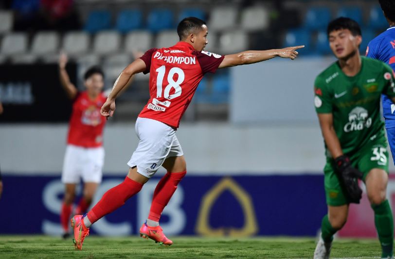 ใครก็หยุดไม่ได้! 'บีจี' เดินหน้าเก็บชัยบุกเชือด 'ชลบุรี' 1-0