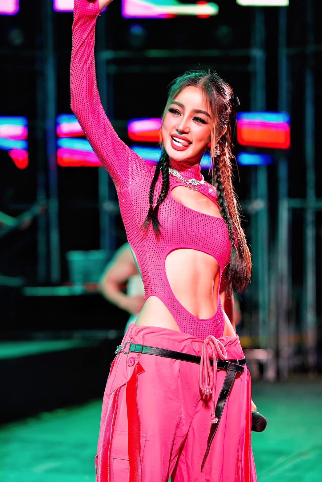 กระแต อาร์สยาม ลั่น! จะทำอย่างไรดี หลังเจอปัญหานี้มาหลายปี กระแต อาร์สยาม ลั่น! จะทำอย่างไรดี หลังเจอปัญหานี้มาหลายปี