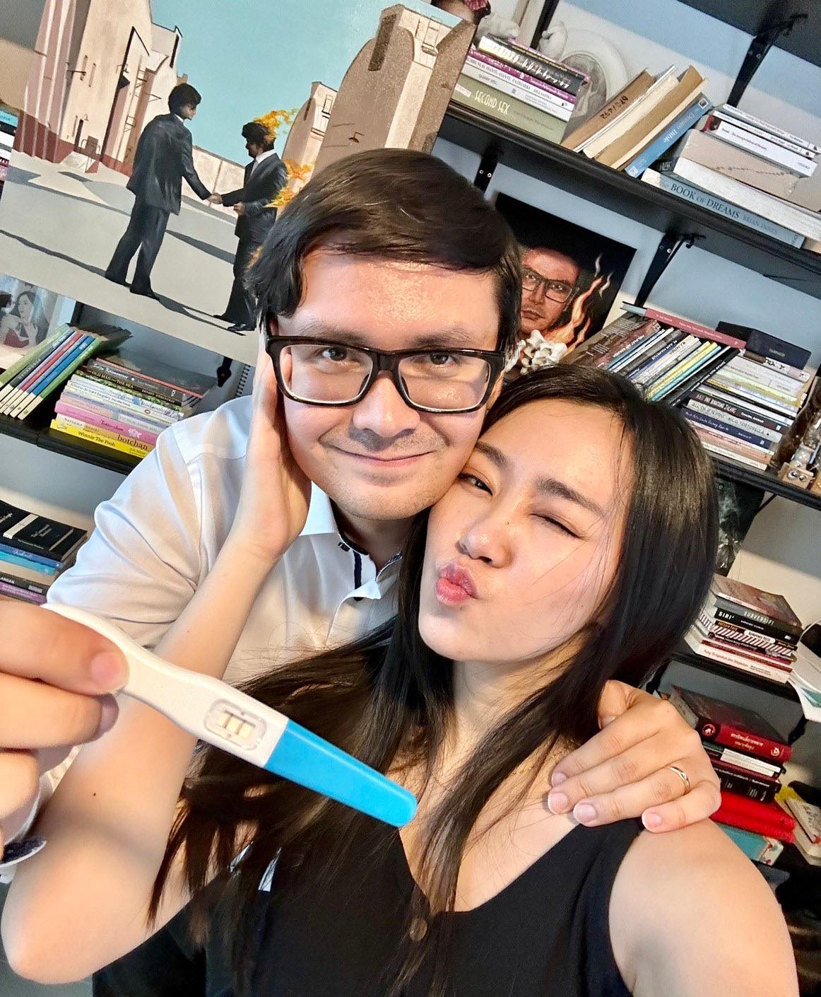 ไม่มีคำบรรยาย รังสิมันต์ โรม ประกาศข่าวดี ภรรยาตั้งท้องแล้ว ไม่มีคำบรรยาย รังสิมันต์ โรม ประกาศข่าวดี ภรรยาตั้งท้องแล้ว