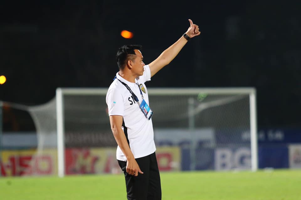 ทีเร็กซ์กลับตัวทันเวลา! เปิดผลงานสุดแจ่ม 'ขอนแก่นเอฟฯ' ภายใต้การนำ 'โค้ชสมชาย'