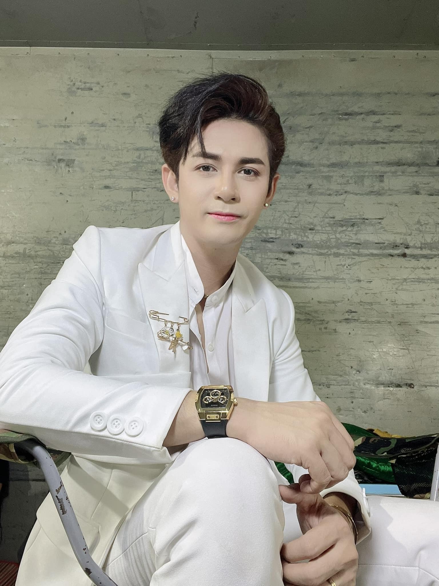 นิว มุกดา พระเอกหมอลำชื่อดัง ประสบอุบัติเหตุเสียชีวิต