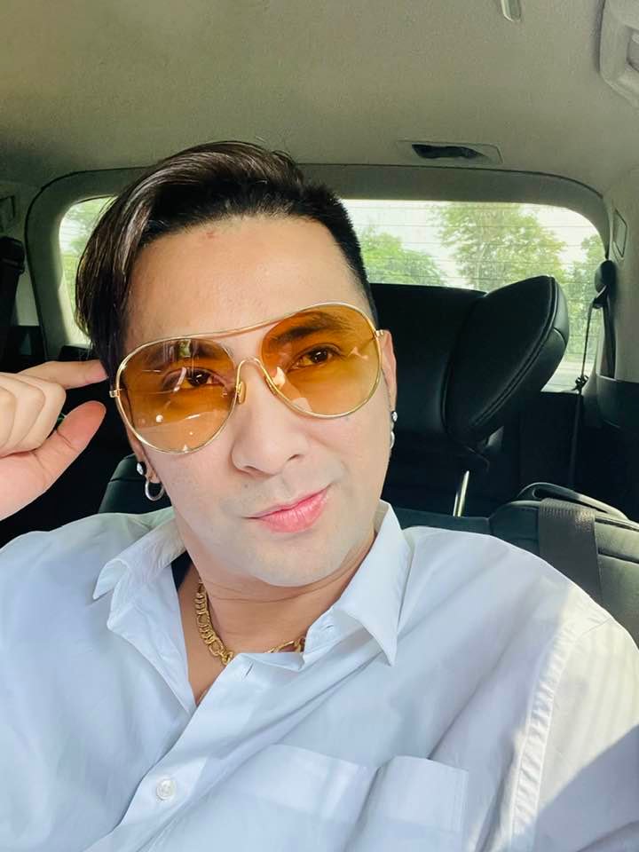 บอล เชิญยิ้ม โพสต์ยืนยัน กระรอก และภรรยา คือคนในครอบครัวและเป็นคนดี บอล เชิญยิ้ม โพสต์ยืนยัน กระรอก และภรรยา คือคนในครอบครัวและเป็นคนดี