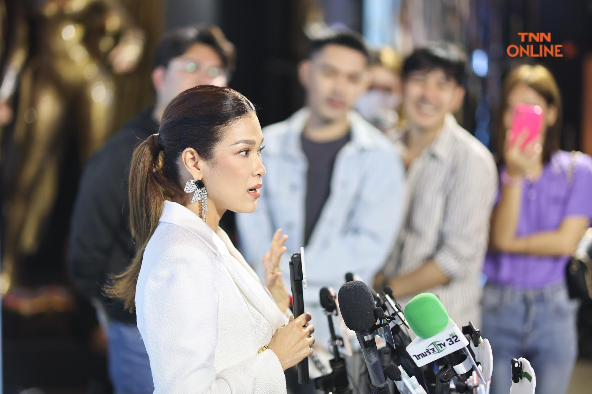 ฮาน่า ให้กำลังใจ “หนิง” ทุกคนคืนดีกันได้ถ้าหาจุดตรงกลางเจอ ฮาน่า ให้กำลังใจ “หนิง” ทุกคนคืนดีกันได้ถ้าหาจุดตรงกลางเจอ