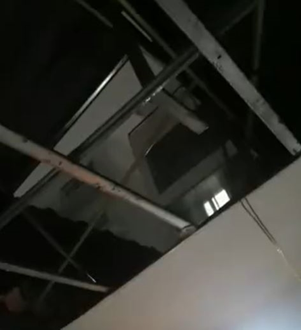 ระทึก!! โก้ ธีรศักดิ์ - บูม สุภาพร เจอฝนถล่ม บ้าน - รถ เสียหาย