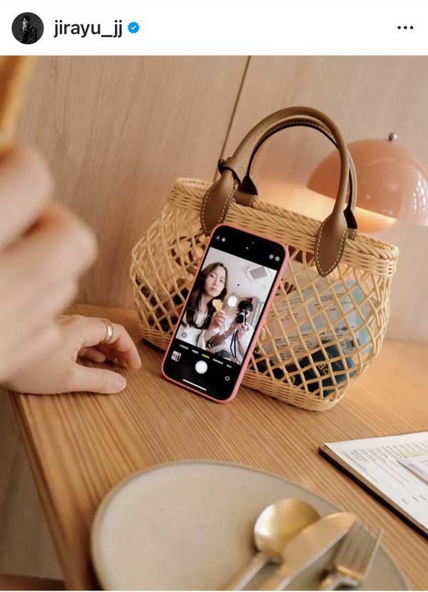 เจมส์ จิรายุ อวยพรวันเกิดแฟนสาว โฟม เบญจมาศ ใส่แคปชั่นอย่างพีค! หวานฉ่ำ เจมส์ จิรายุ อวยพรวันเกิดแฟนสาว โฟม เบญจมาศ ใส่แคปชั่นอย่างพีค! หวานฉ่ำ