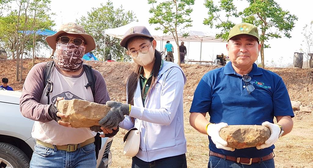 อำเภอพัฒนานิคม ลพบุรี จับมือ ซีพีเอฟ กรมป่าไม้ ร่วมดูแลผืนป่าต้นน้ำเขาพระยาเดินธง อำเภอพัฒนานิคม ลพบุรี จับมือ ซีพีเอฟ กรมป่าไม้ ร่วมดูแลผืนป่าต้นน้ำเขาพระยาเดินธง