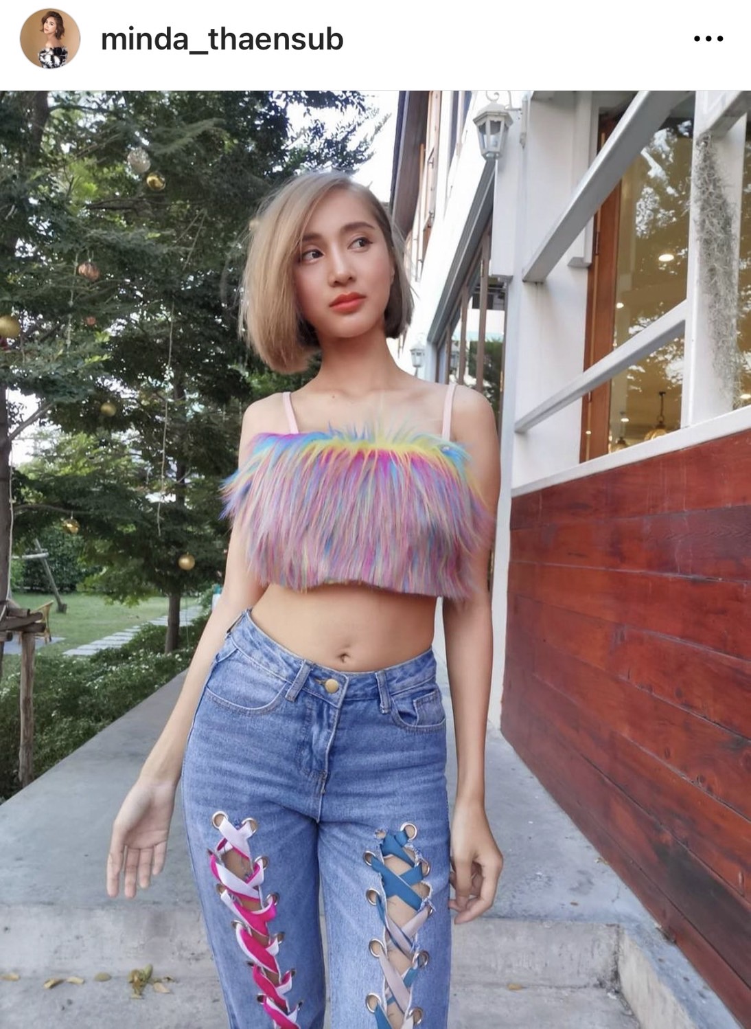  มินดา มีทรัพย์สิน เข้าแจ้งความเพิ่ม หลังถูกพระเอก ฟ. จากวิกมากสี ข่มขู่ คุกคามถึงที่บ้าน