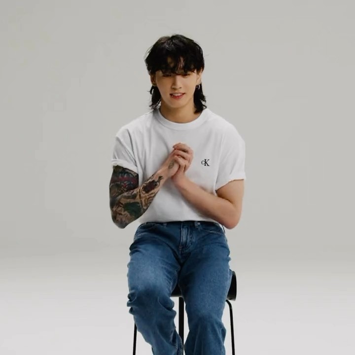 ชาวเน็ตลุ้น ฮันโซฮี แสดง MV ใหม่ของ จองกุก ชาวเน็ตลุ้น ฮันโซฮี แสดง MV ใหม่ของ จองกุก