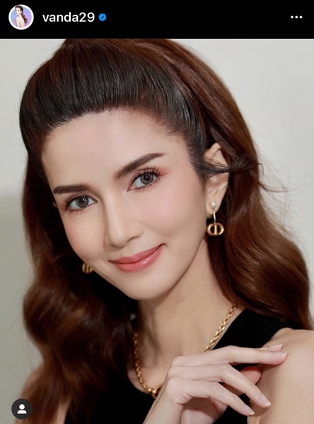 “โบว์ แวนด้า” ไม่ปิดประตูหัวใจ แต่ขอโฟกัสน้องมะลิเป็นที่หนึ่ง