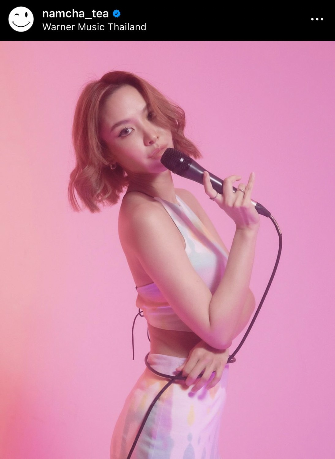 น้ำชา ชีรณัฐ ขอส่งต่อเพลง “กลับมาให้กอด (I’m Sorry)” กับการโปรดิวของ เอิ๊ต ภัทรวี