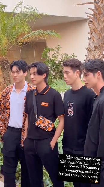 ฮอตเกินต้านทาน!! สื่อใหญ่เกาะติดทำข่าว ‘ไบร์ทวิน’ ร่วมอีเวนต์ใหญ่ที่สิงคโปร์ (มีคลิป) ฮอตเกินต้านทาน!! สื่อใหญ่เกาะติดทำข่าว ‘ไบร์ทวิน’ ร่วมอีเวนต์ใหญ่ที่สิงคโปร์ (มีคลิป)